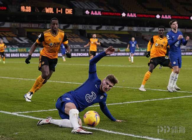 关于CBA常规赛倒计时；切尔西加时末段复出首秀；细节引发关注；球迷炸锅；更衣室氛围转暖的信息